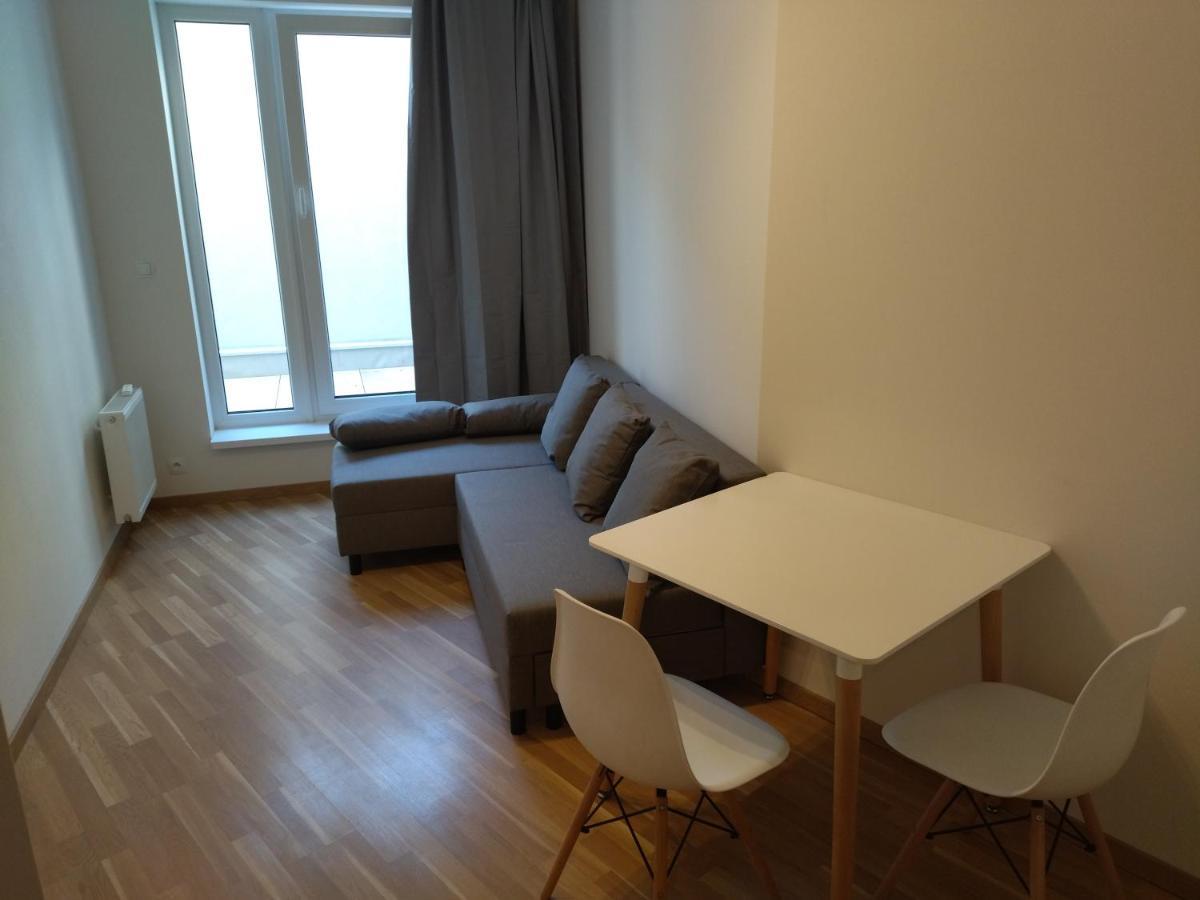 Brand New One Bedroom Apartment #54 In Brand New Building With Free Parking Прага Экстерьер фото